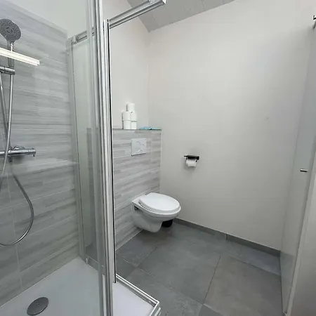 Charmante Maison Plain Pied A 1.5km De La - 4 Couchages - Jardin, Proche Commerces Et Cinema - Fr-1-224b-212 Ferienhaus